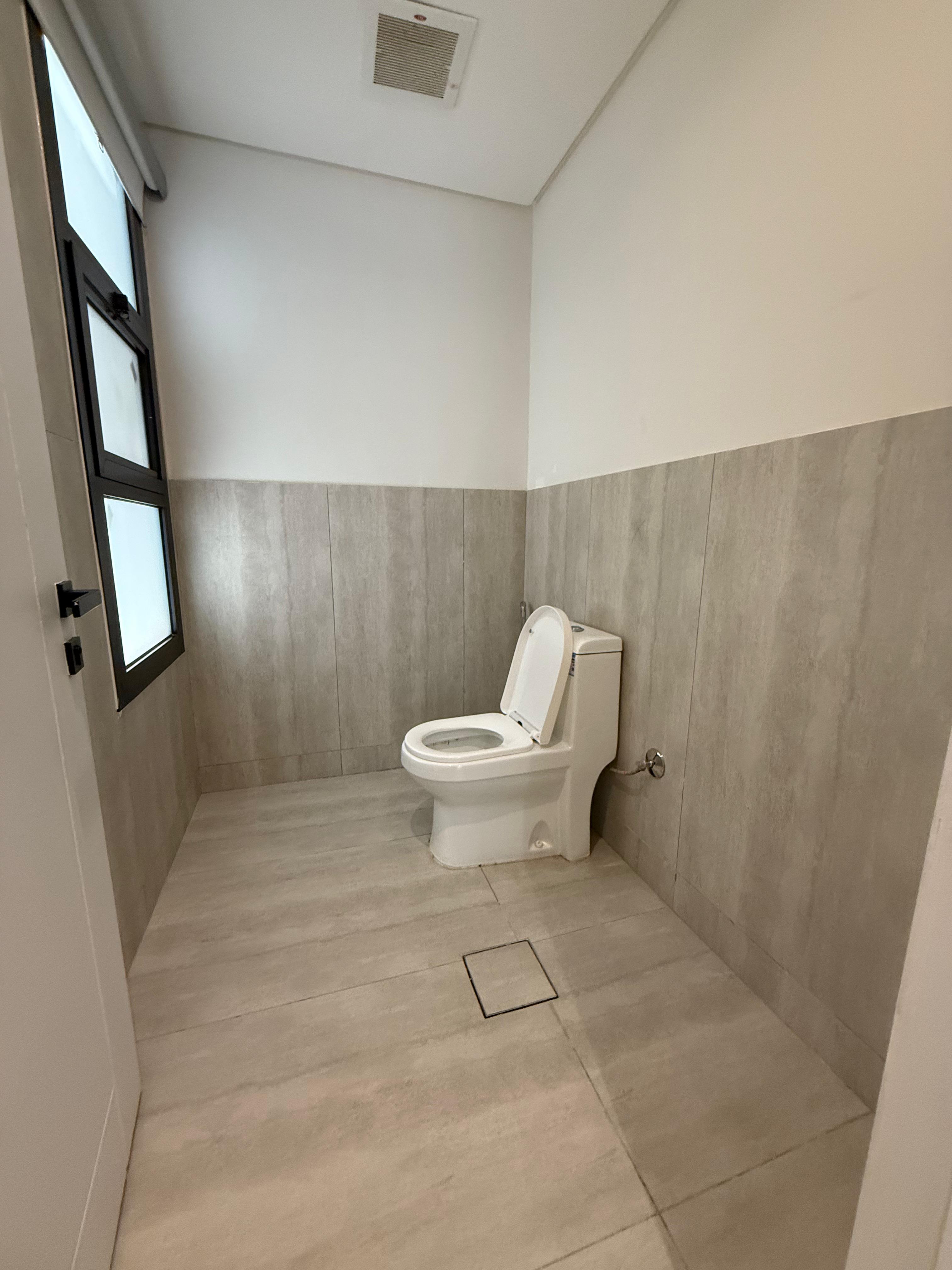 property_image_undefined