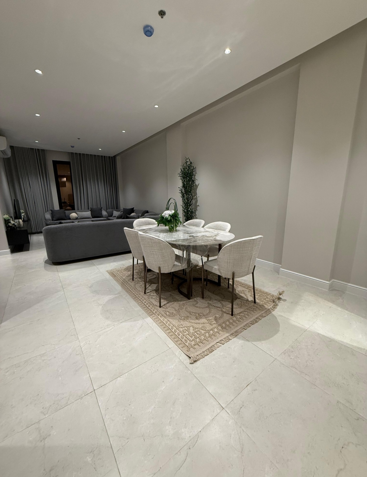 property_image_undefined