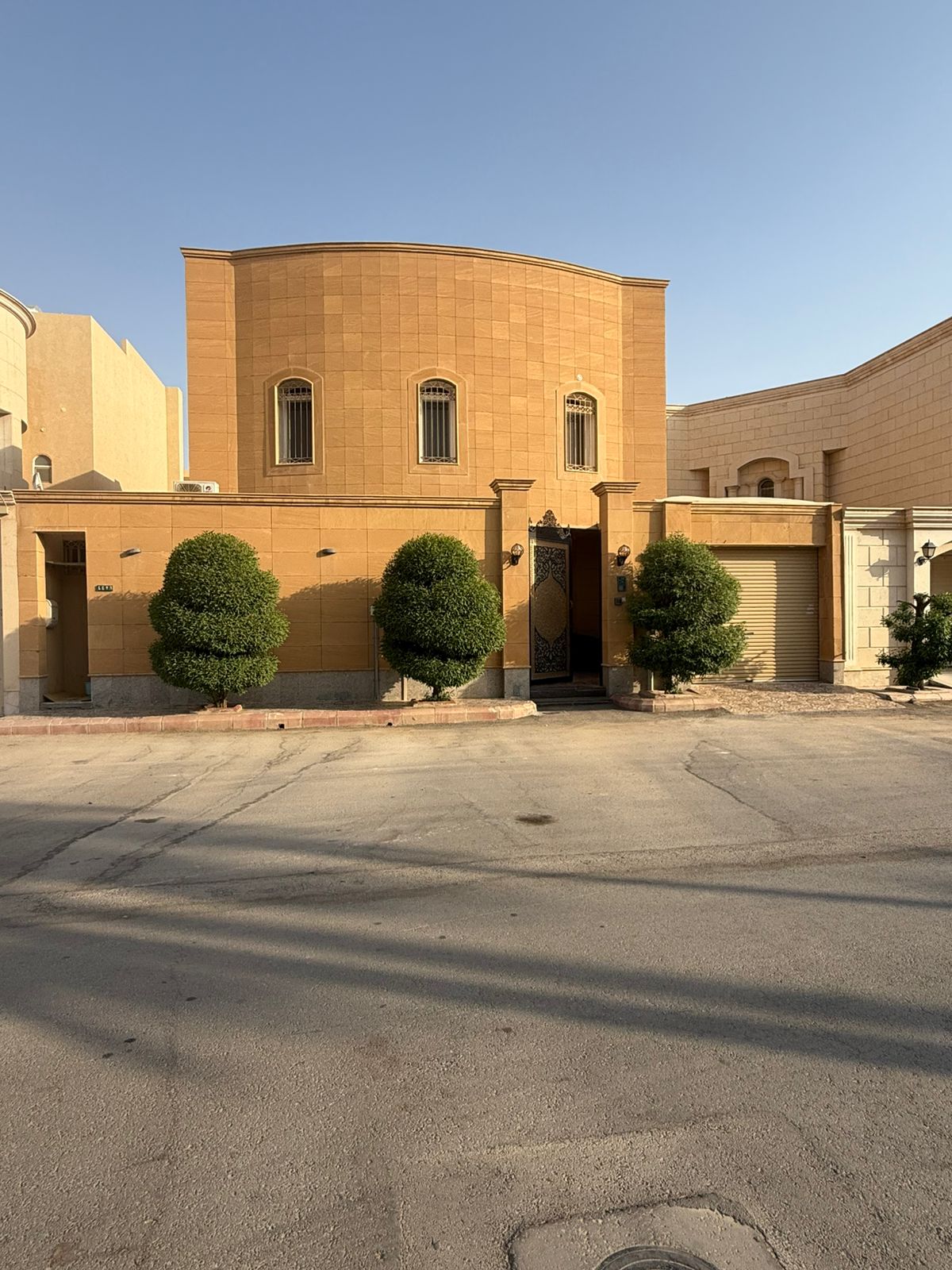 property_image_undefined