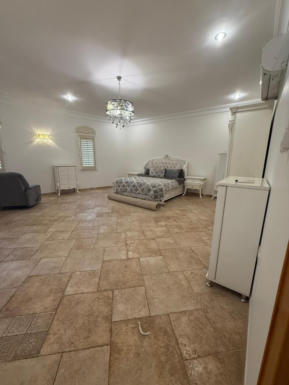 property_image_undefined