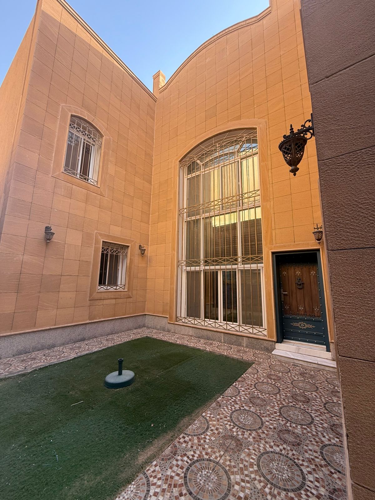 property_image_undefined