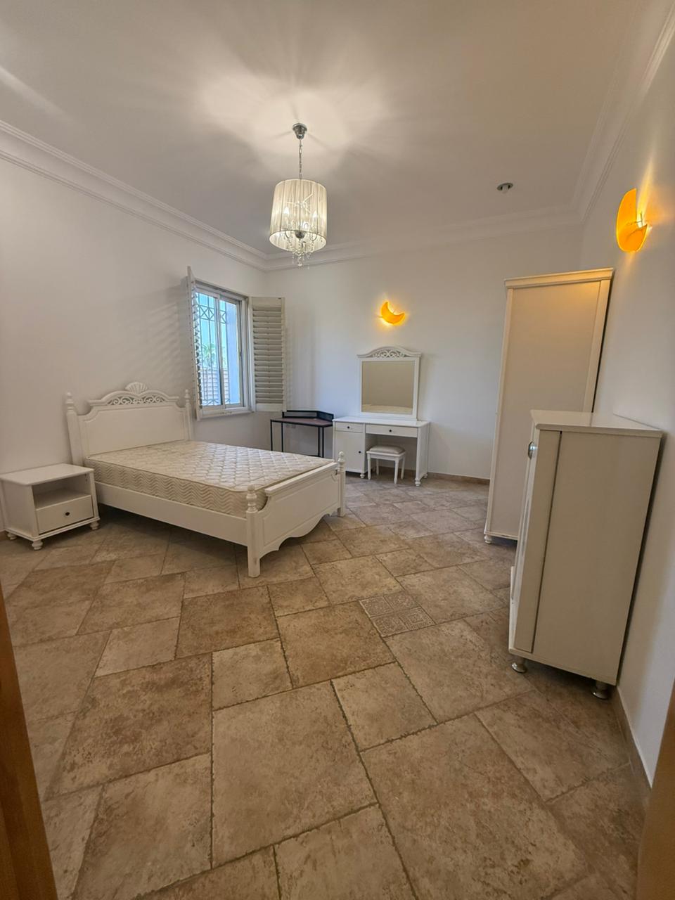 property_image_undefined