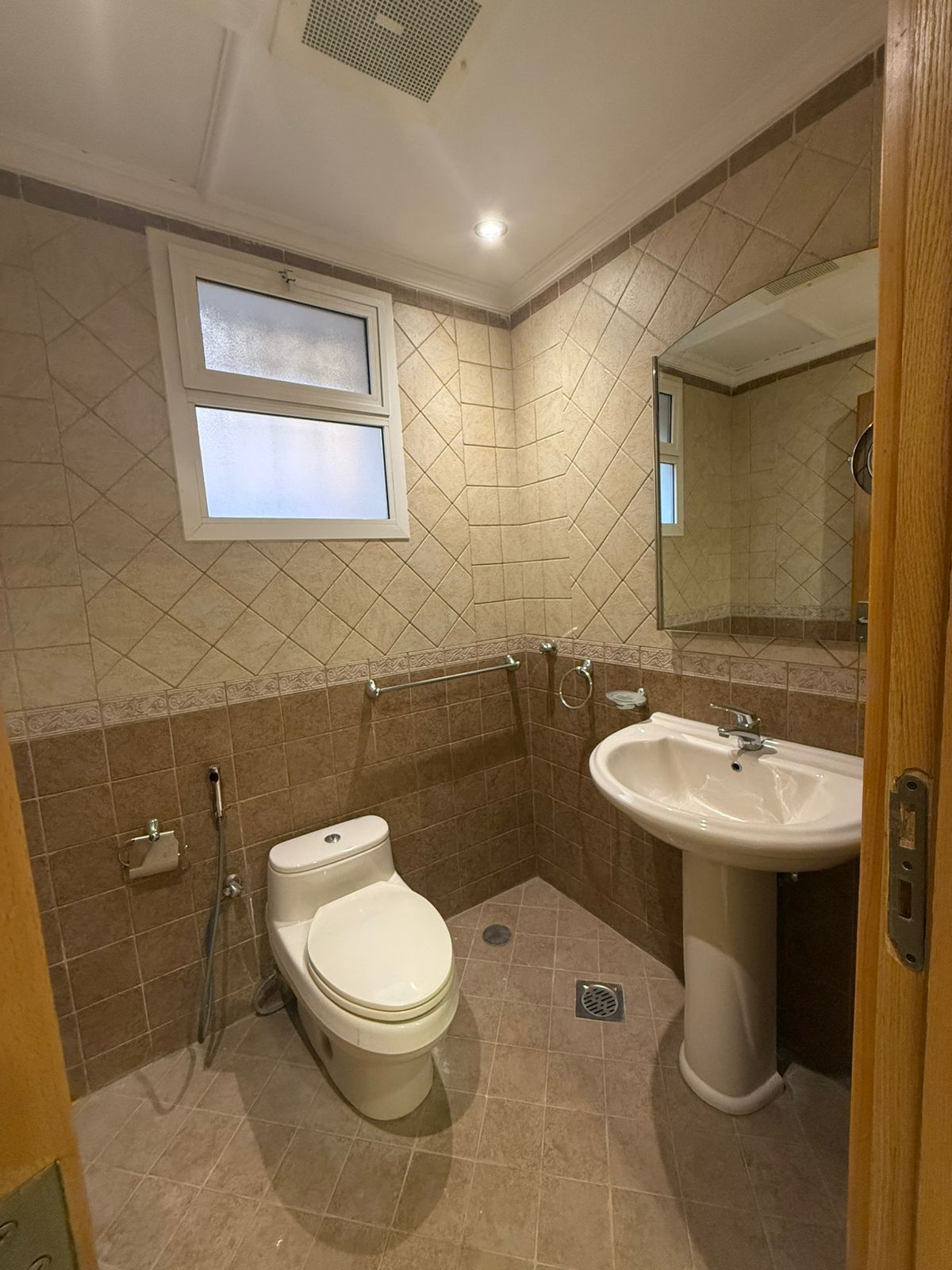 property_image_undefined