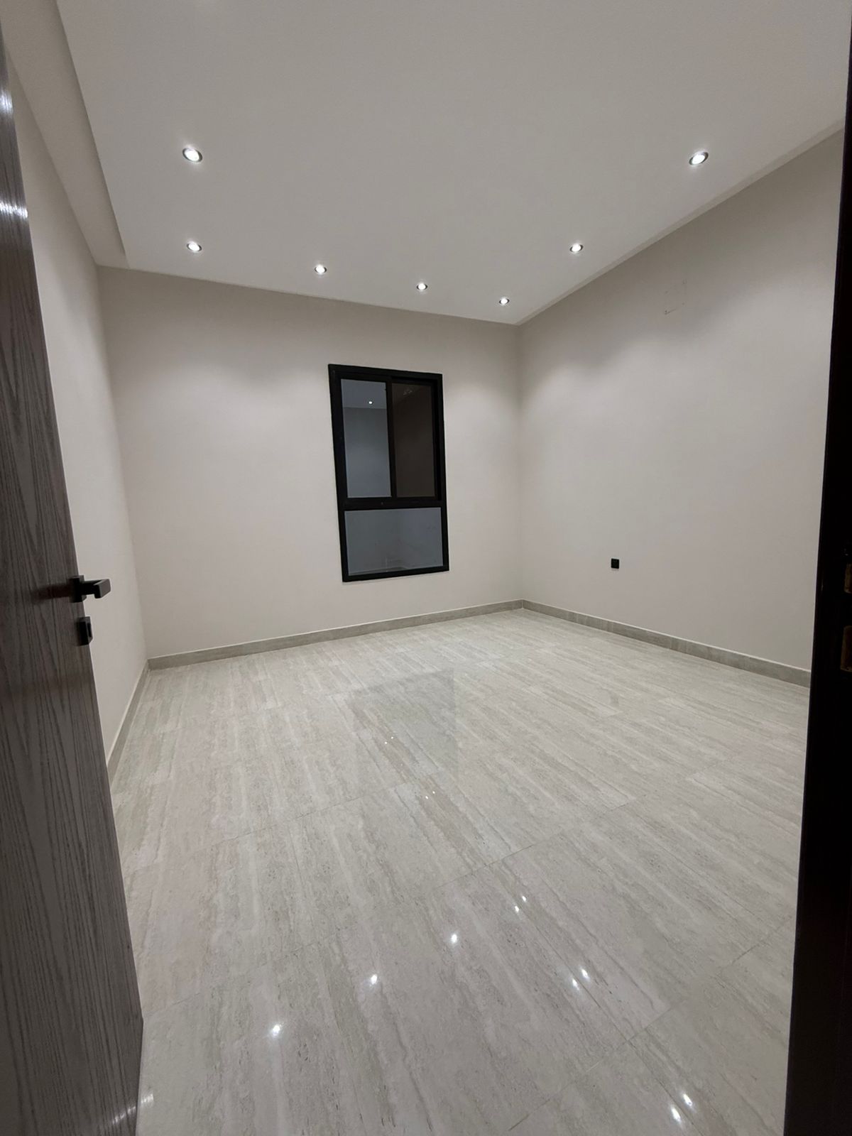 property_image_undefined