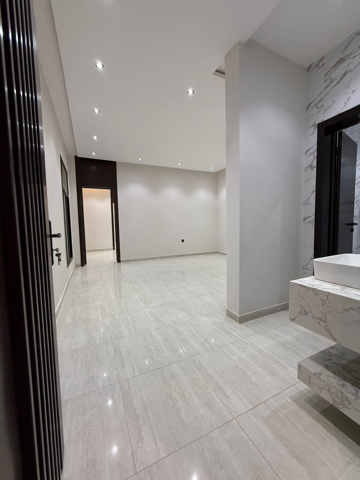 property_image_undefined