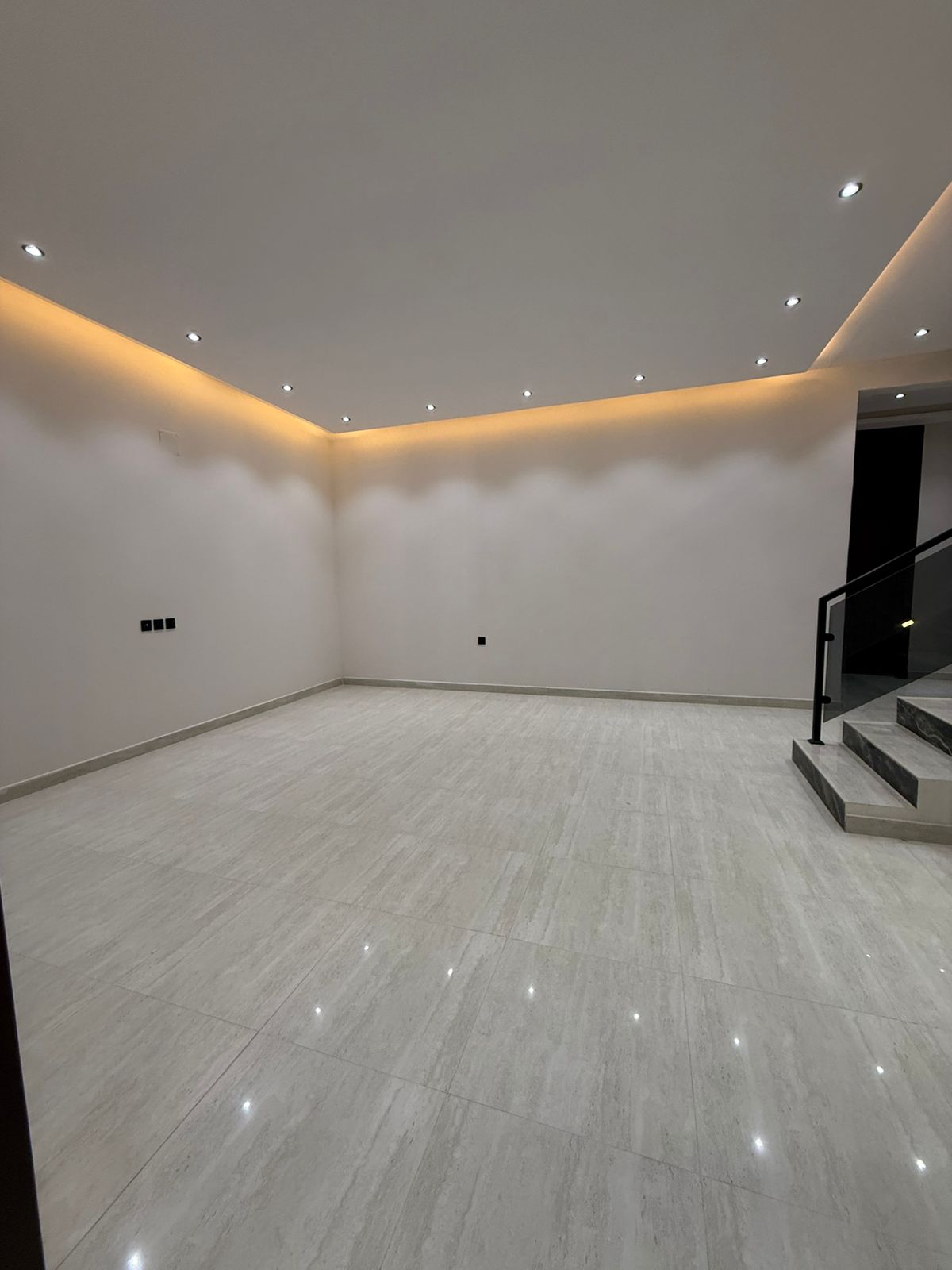 property_image_undefined