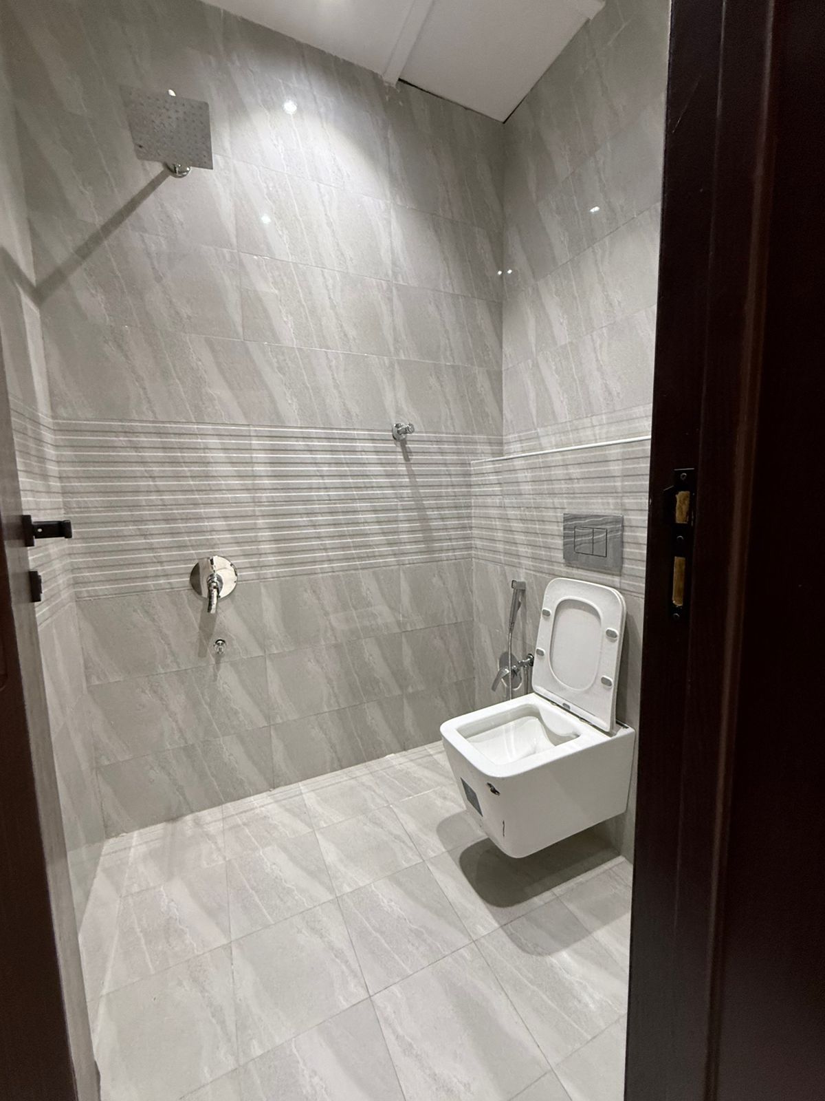 property_image_undefined