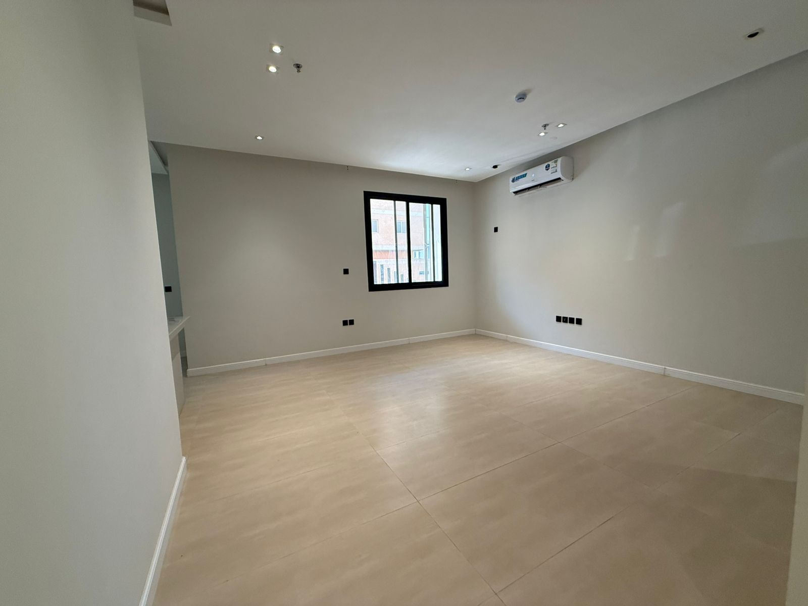 property_image_undefined