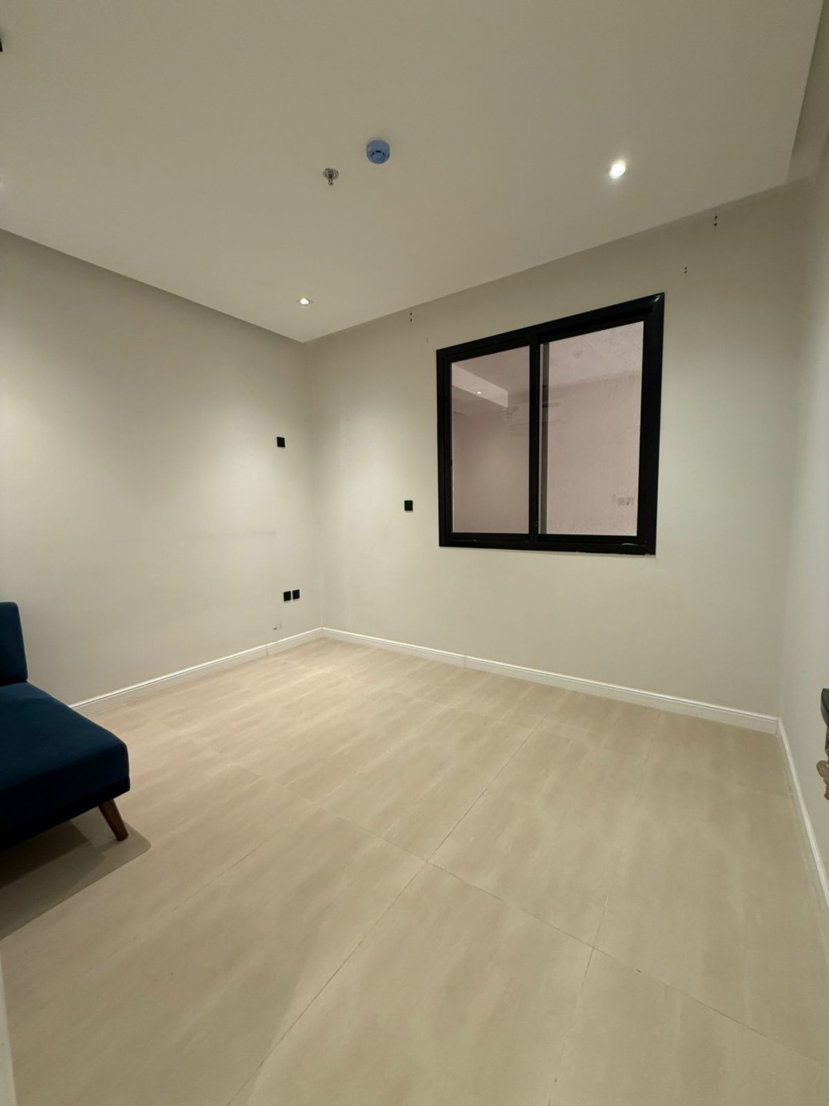 property_image_undefined