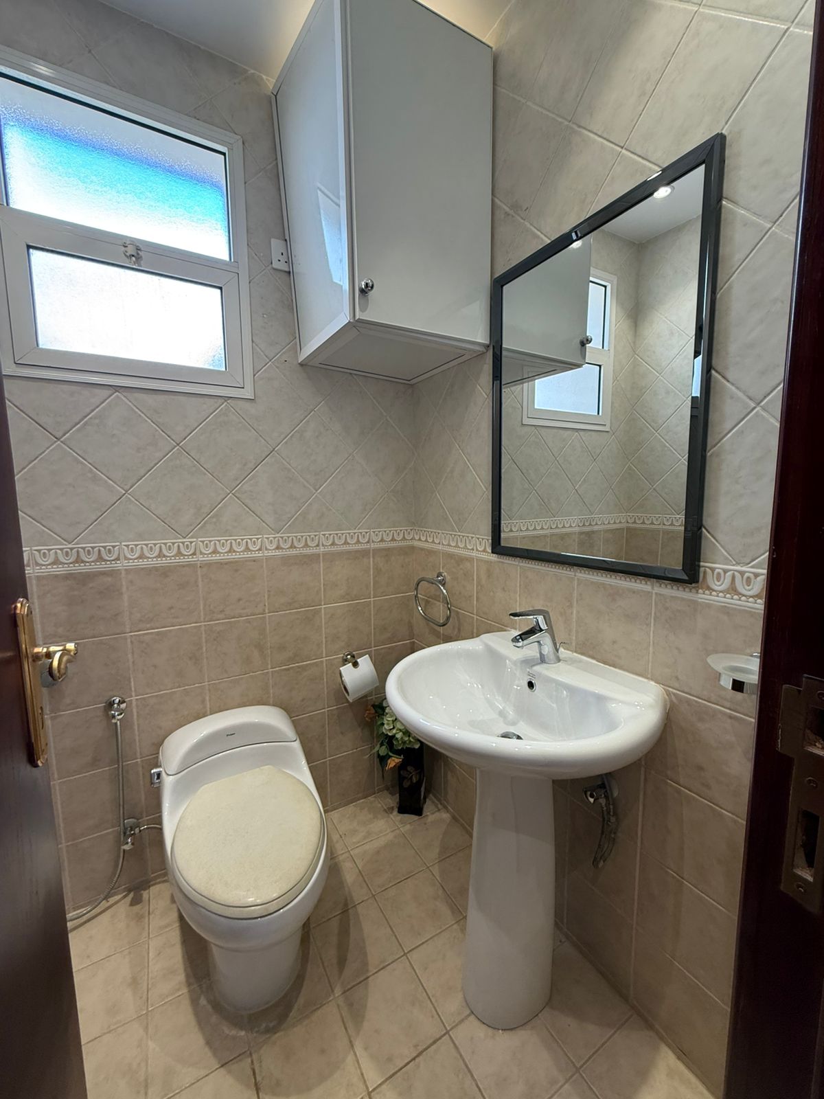 property_image_undefined