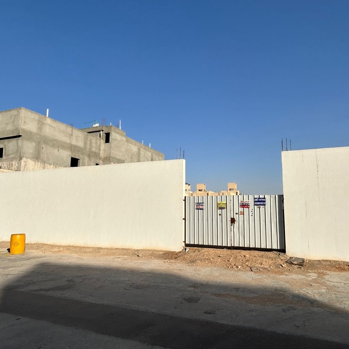 property_image_0