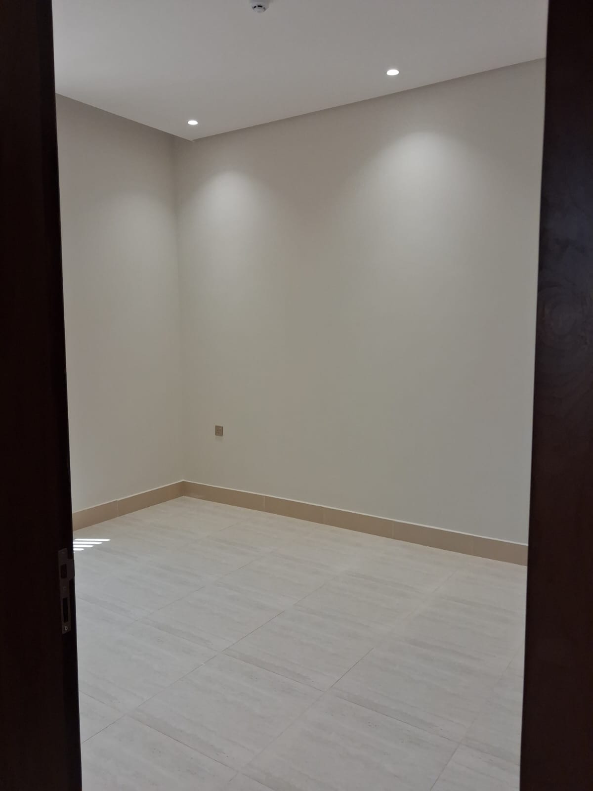 property_image_undefined