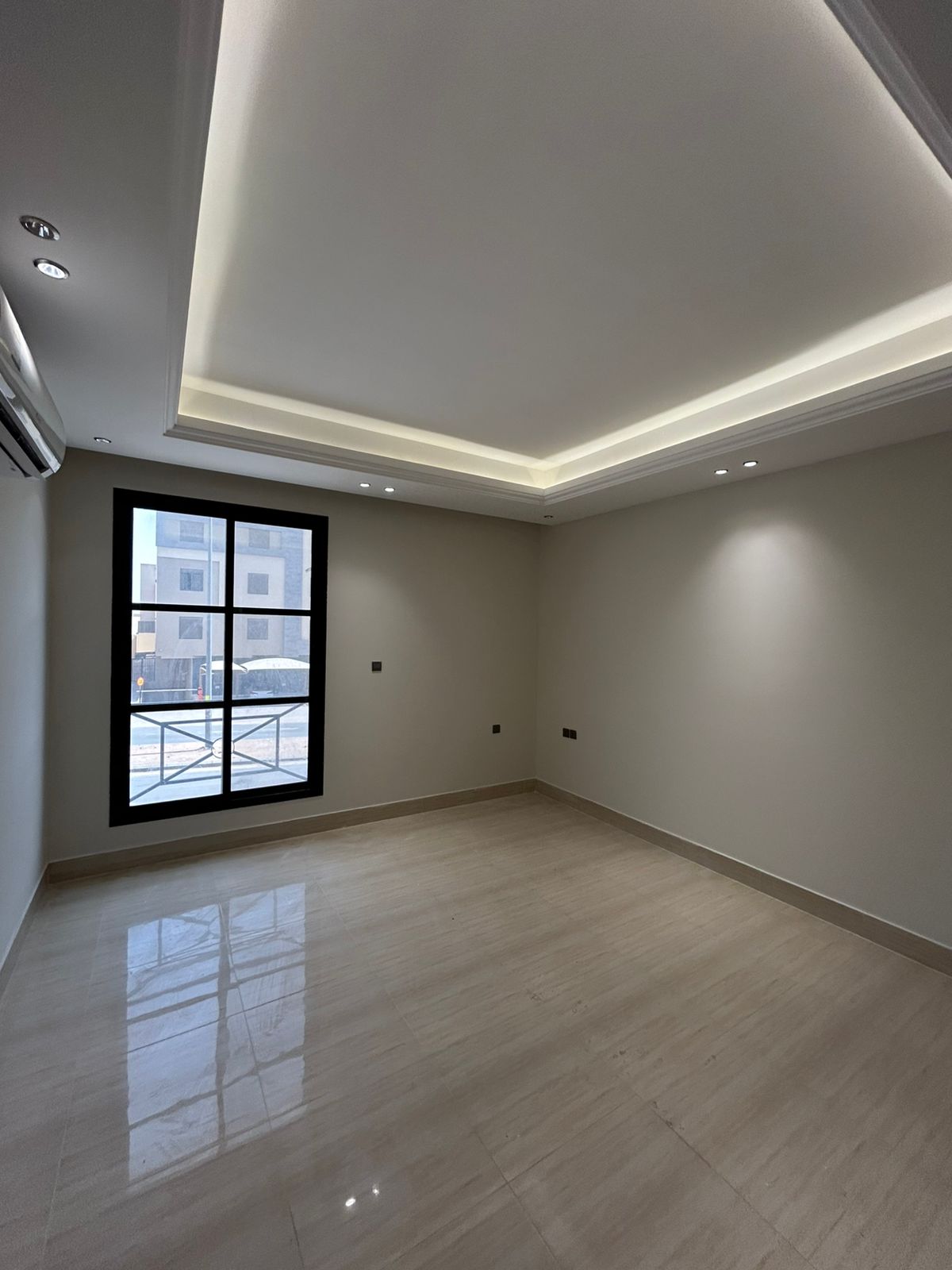 property_image_undefined