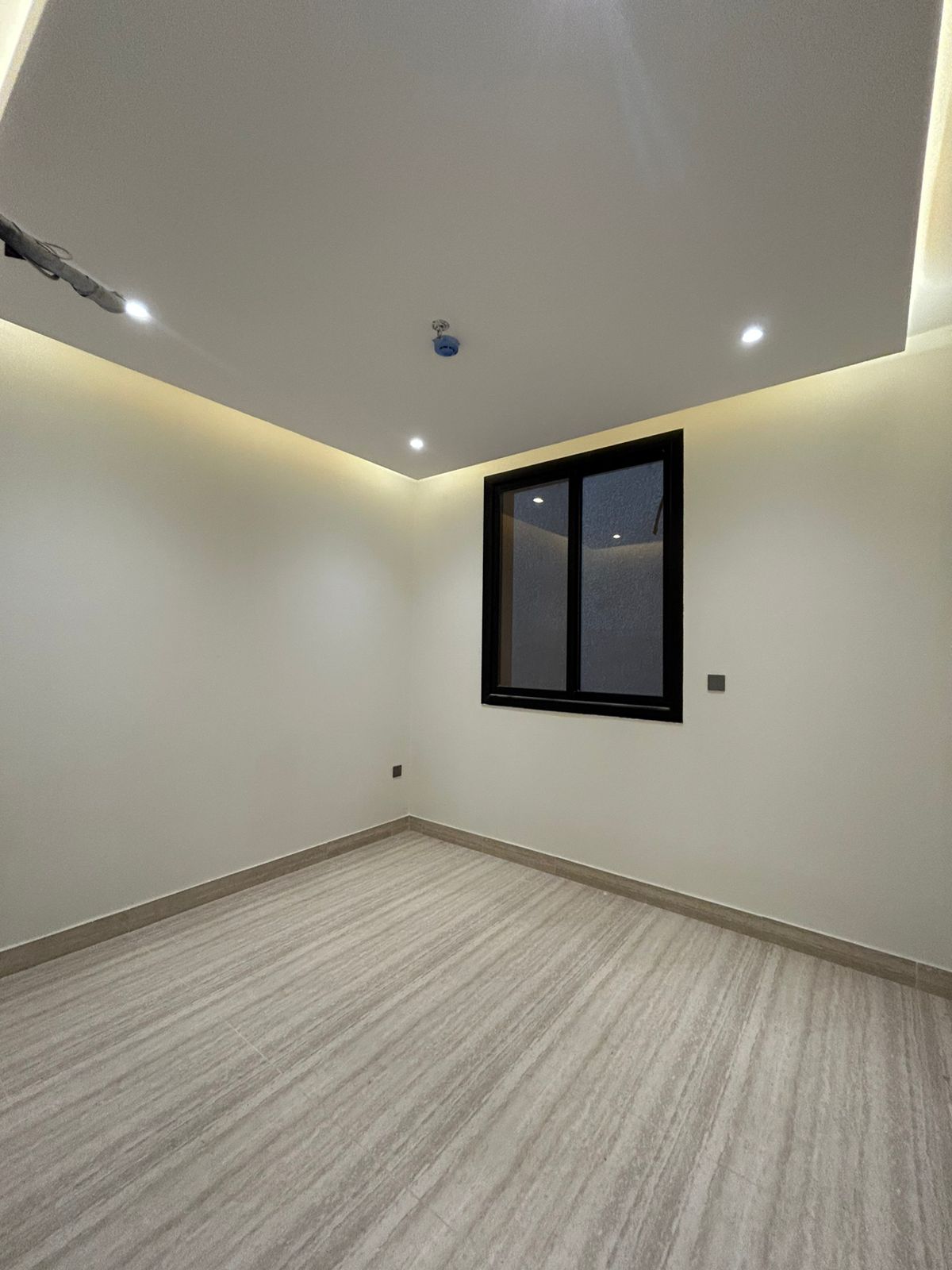 property_image_undefined