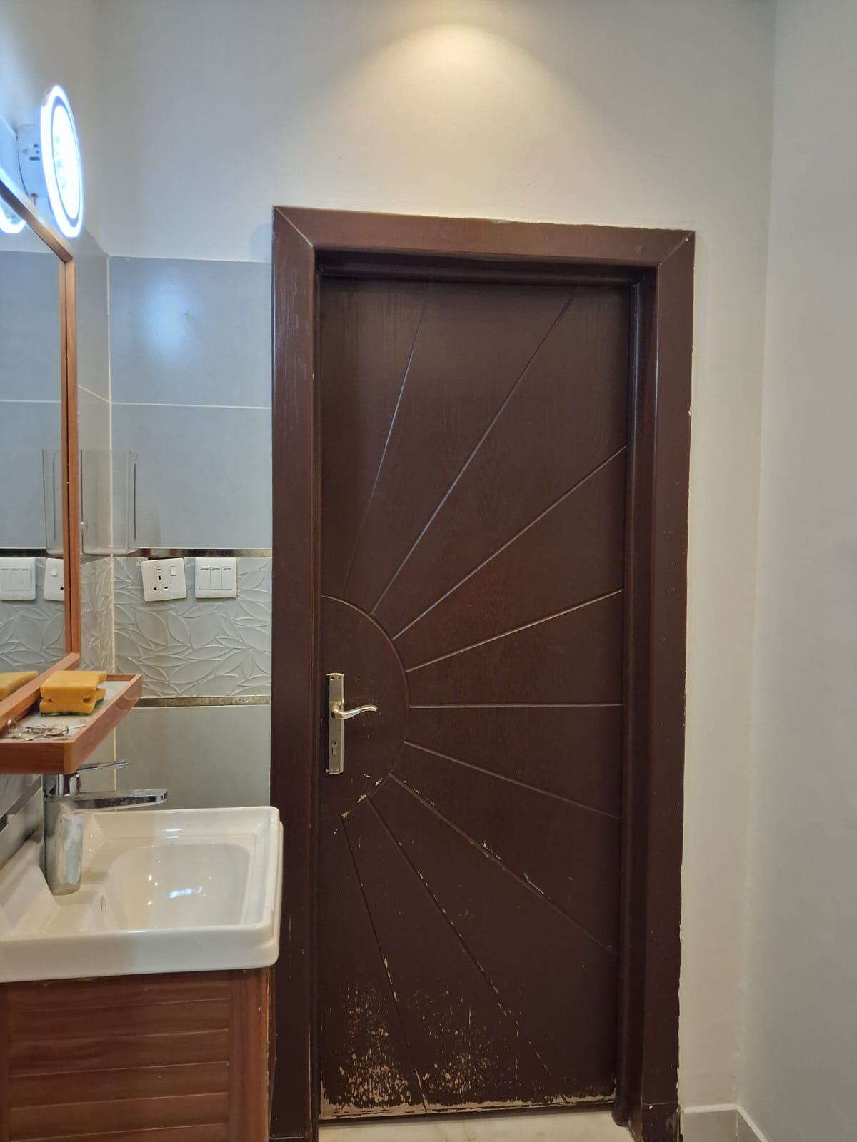 property_image_undefined