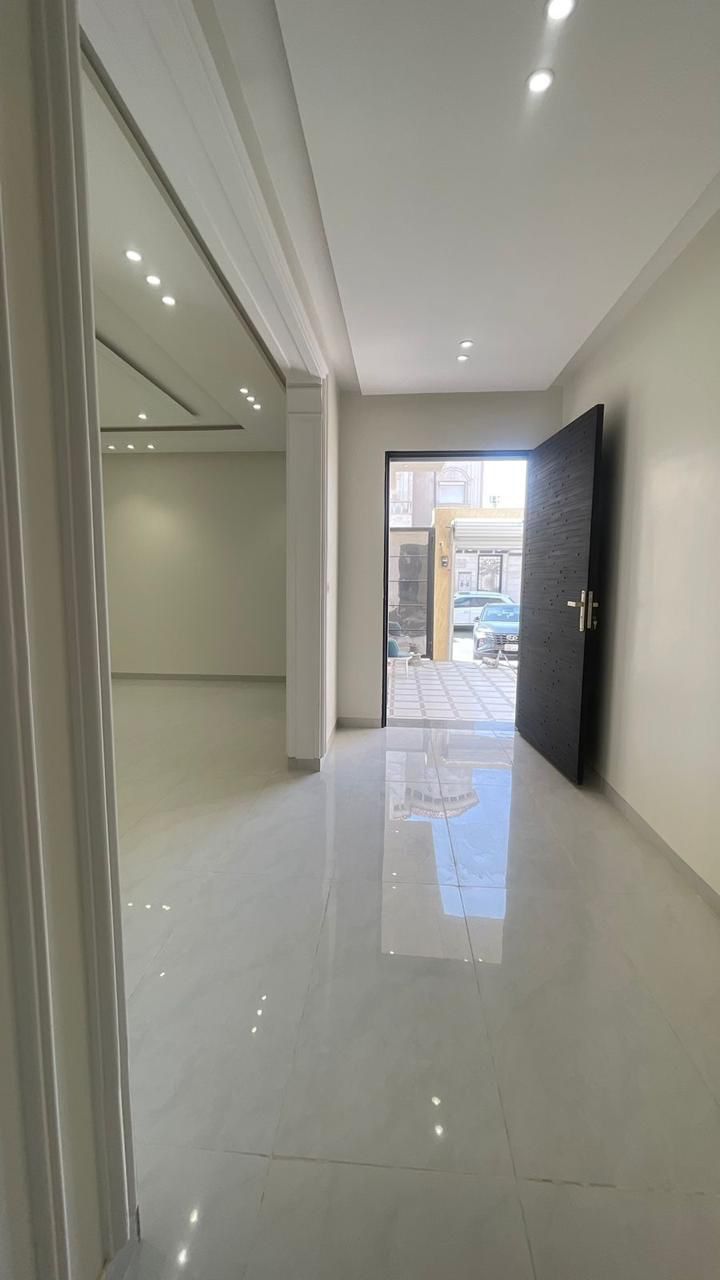 property_image_undefined