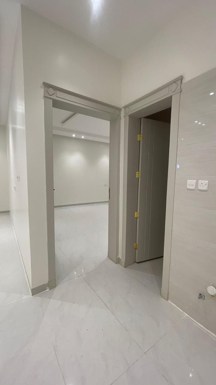 property_image_undefined