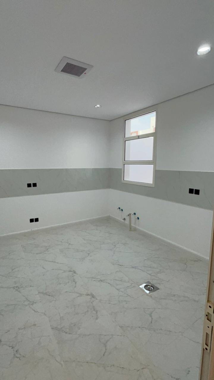 property_image_undefined