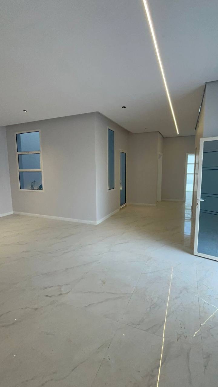 property_image_undefined