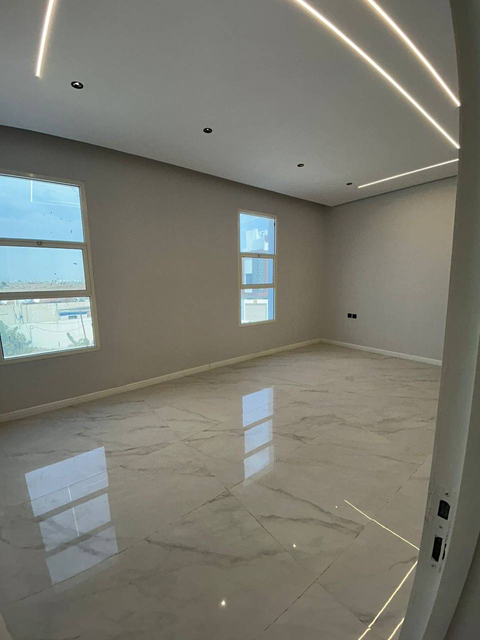 property_image_undefined