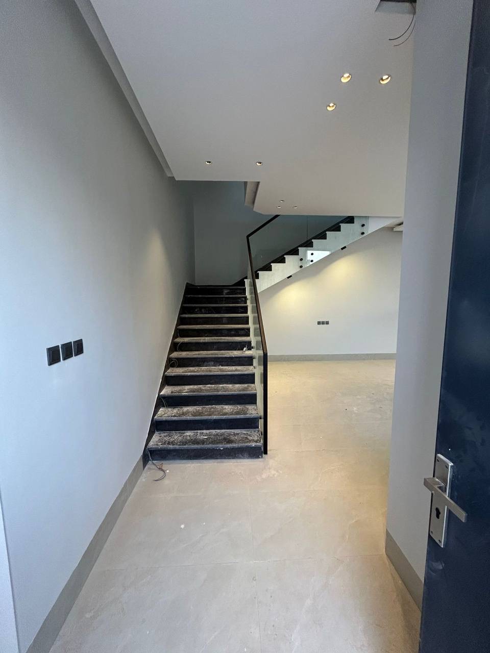 property_image_undefined