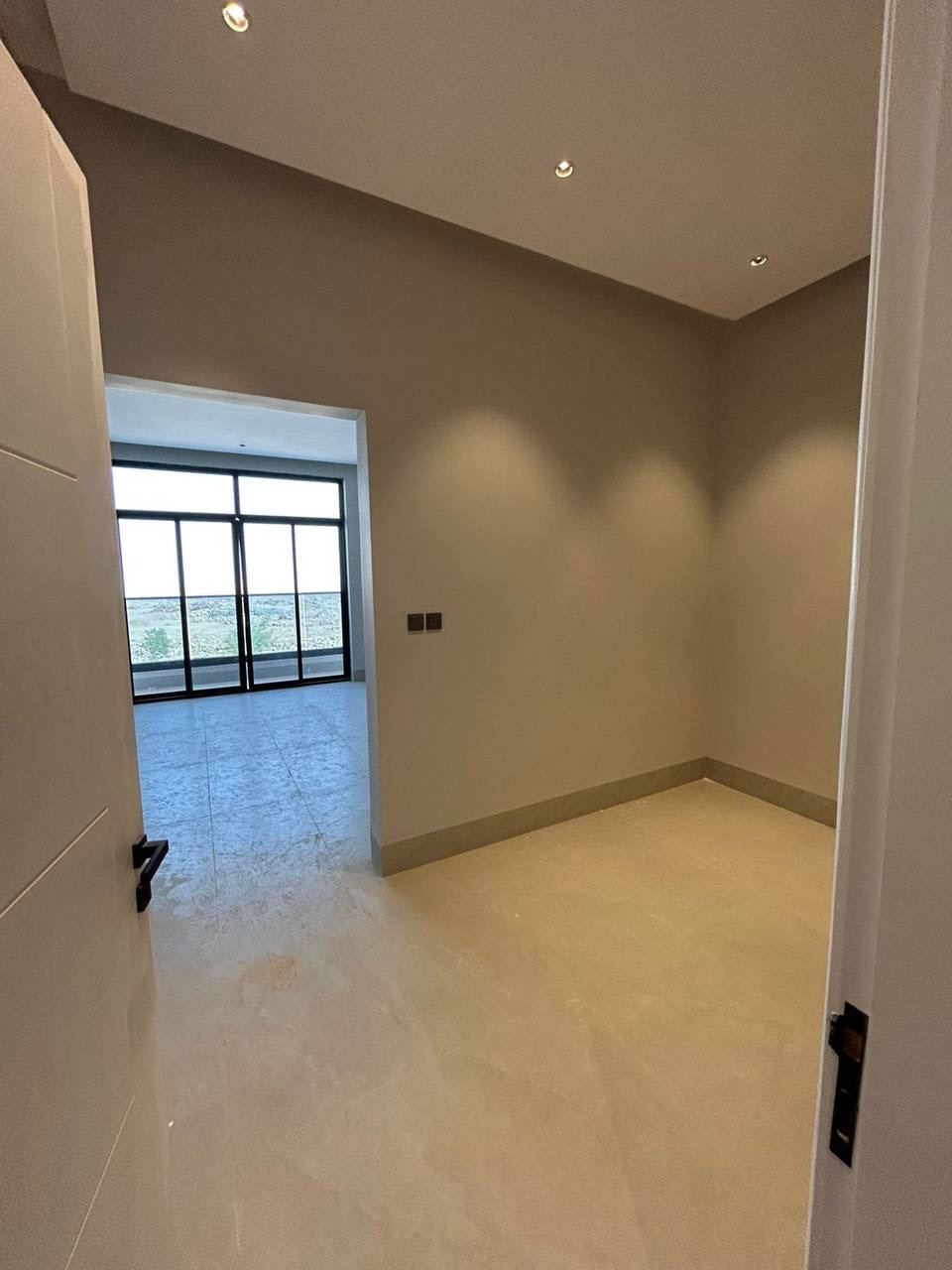 property_image_undefined