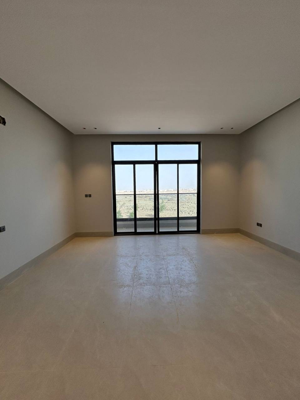 property_image_undefined