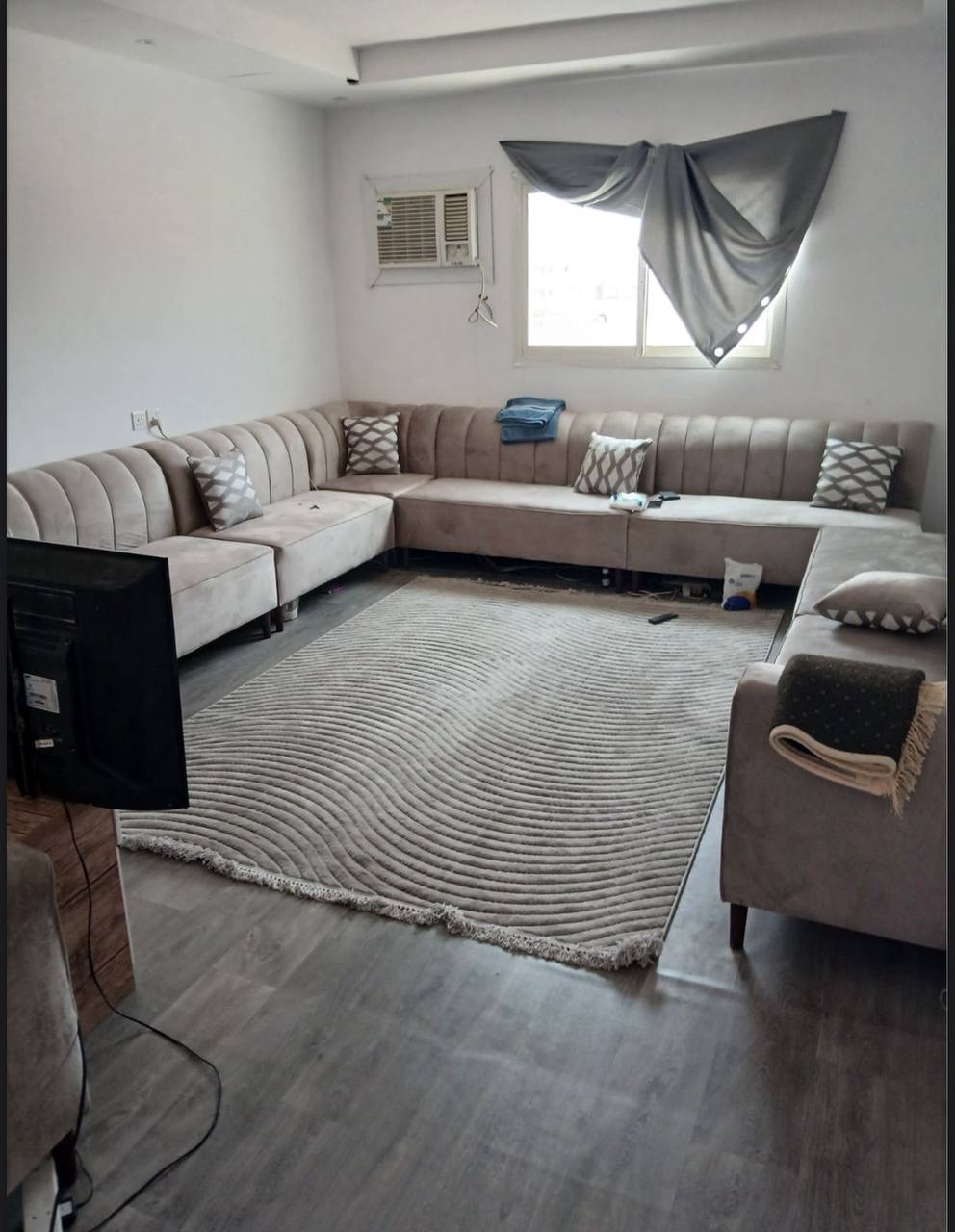 property_image_undefined