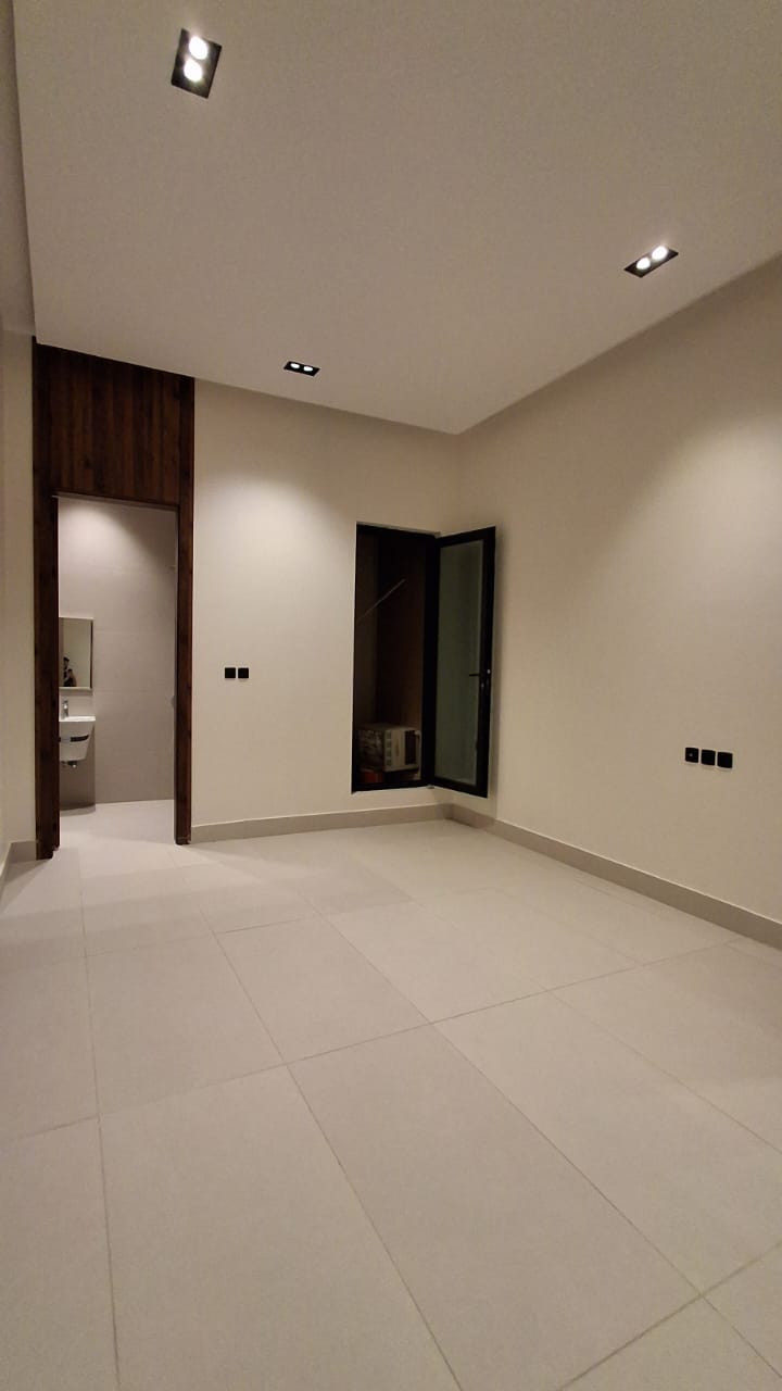 property_image_undefined