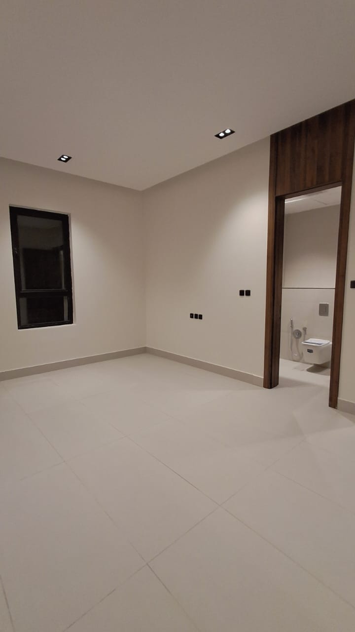 property_image_undefined