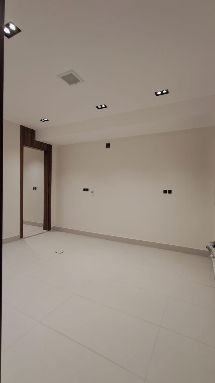 property_image_undefined