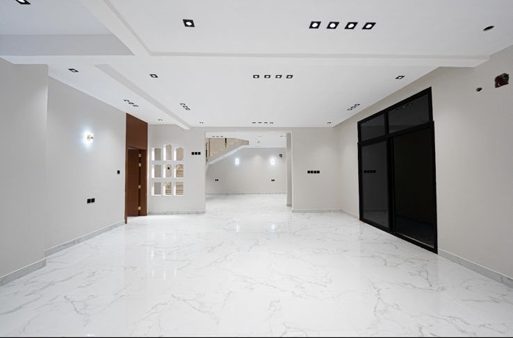 property_image_undefined