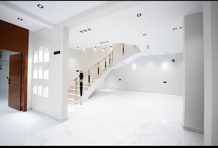 property_image_undefined