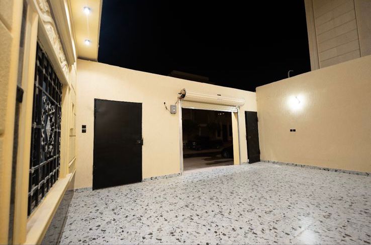 property_image_undefined