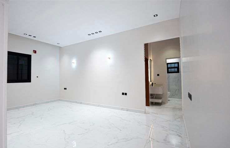 property_image_undefined