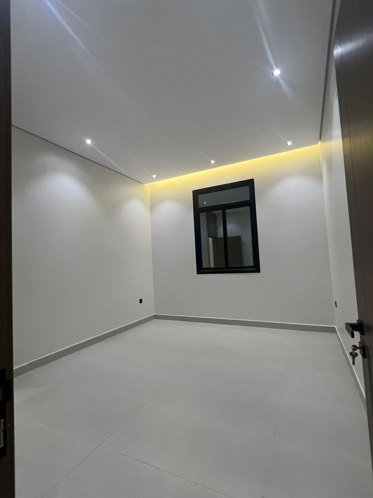 property_image_undefined