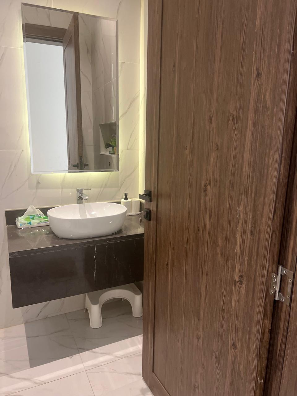 property_image_undefined