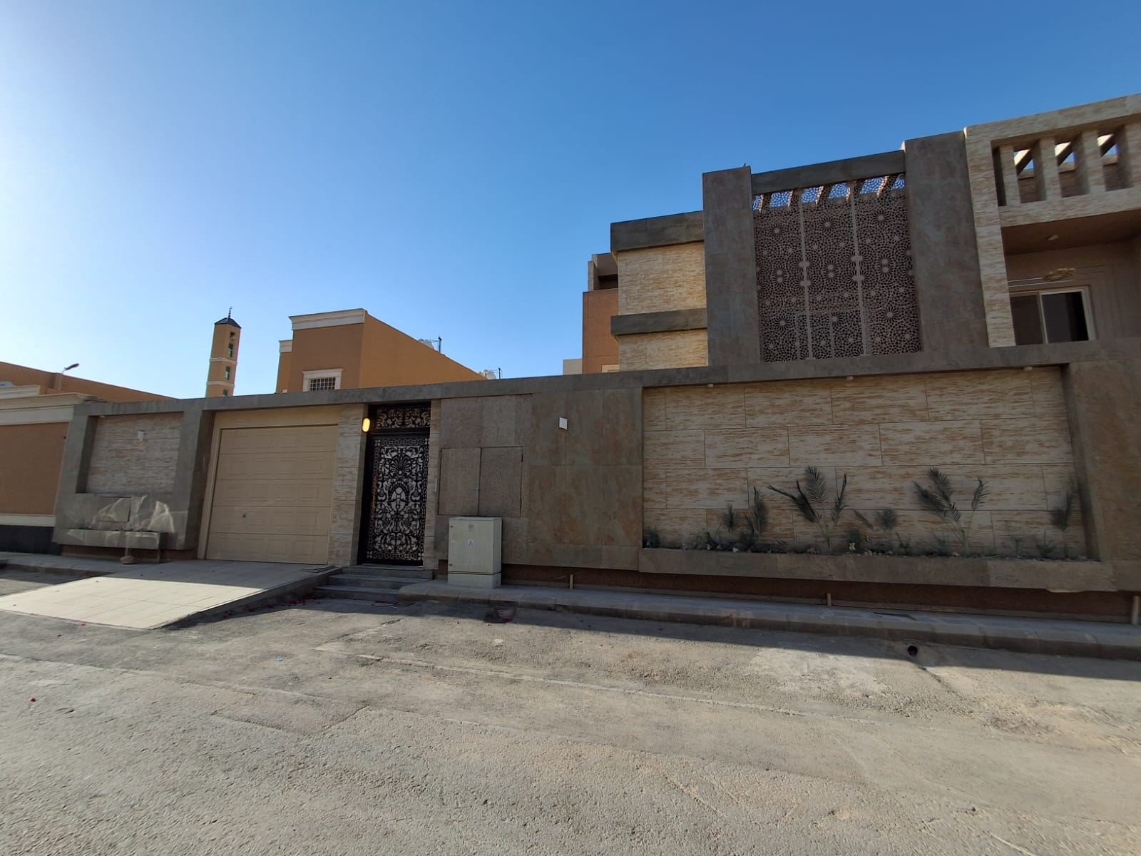 property_image_undefined