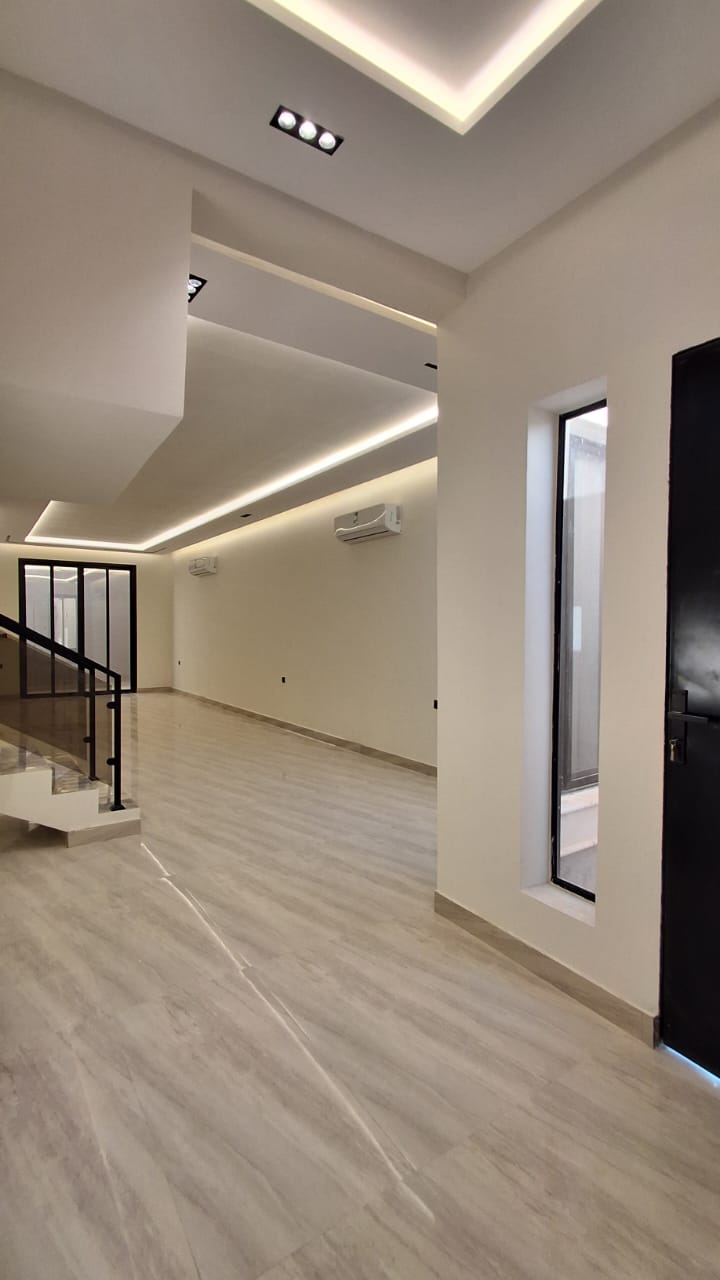 property_image_undefined