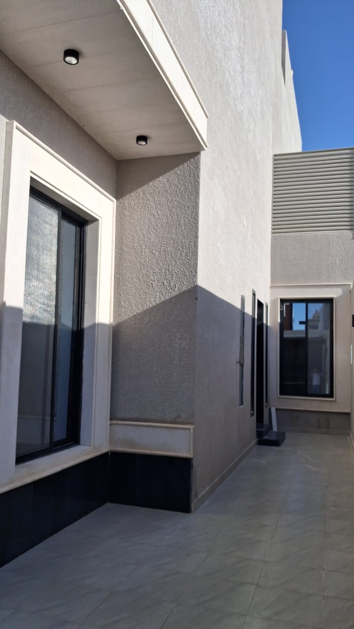 property_image_undefined