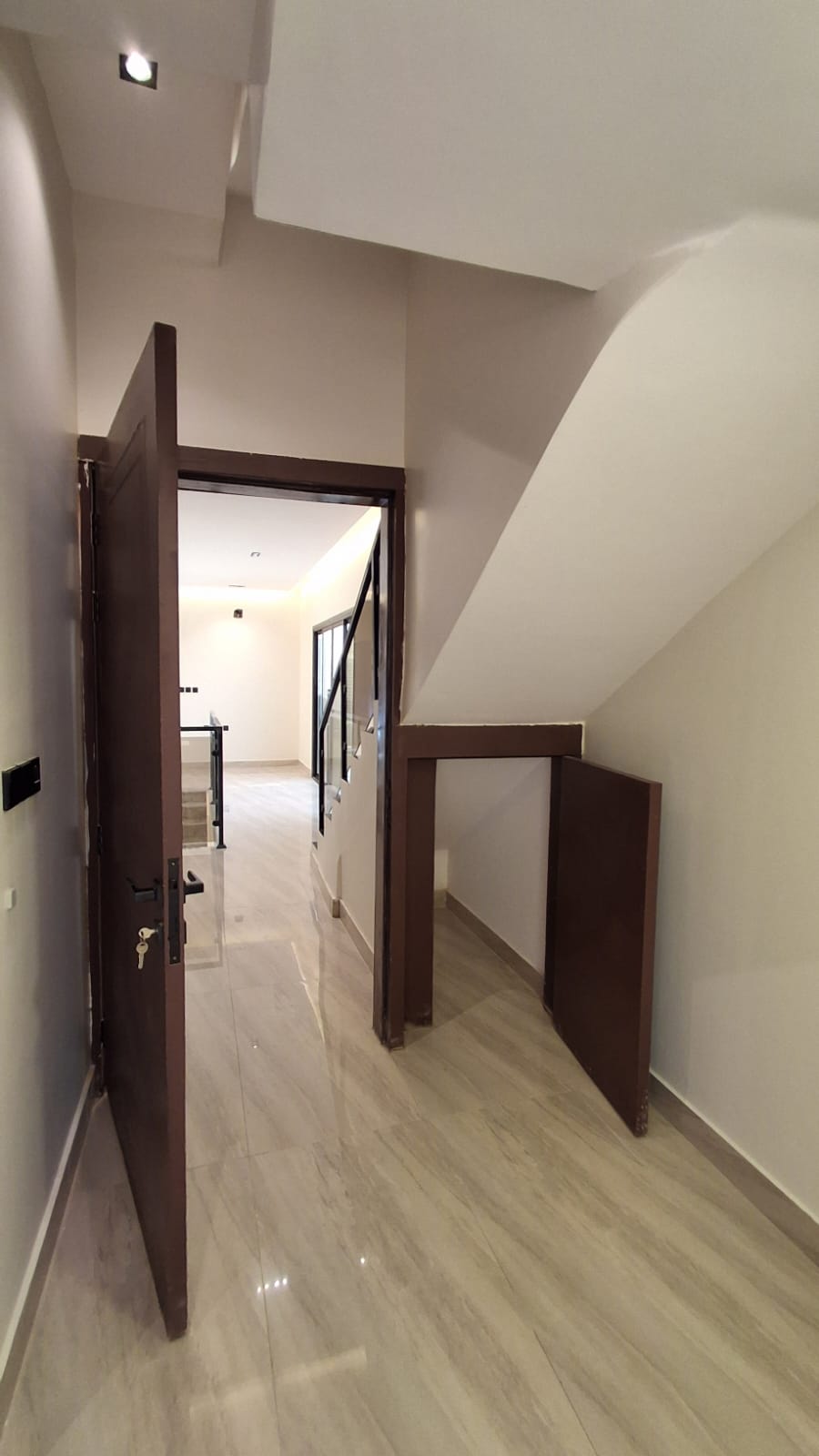 property_image_undefined