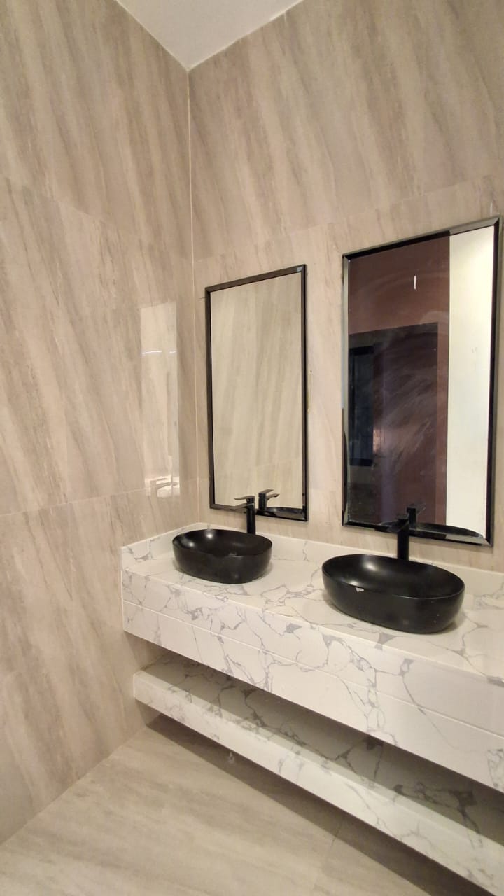 property_image_undefined