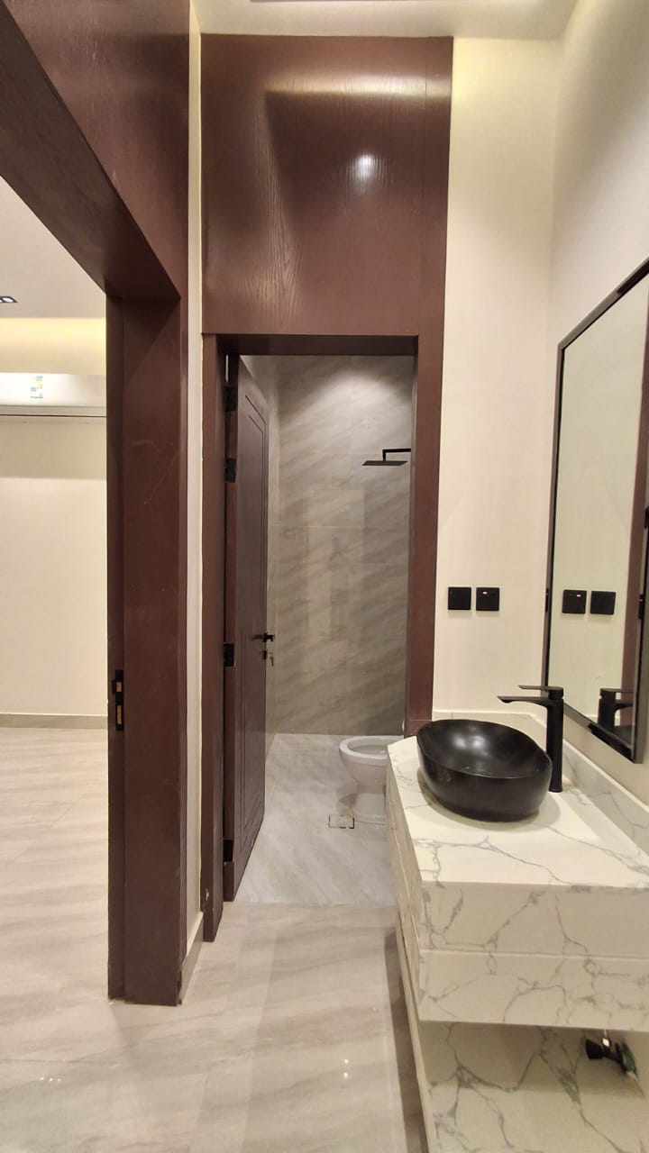 property_image_undefined