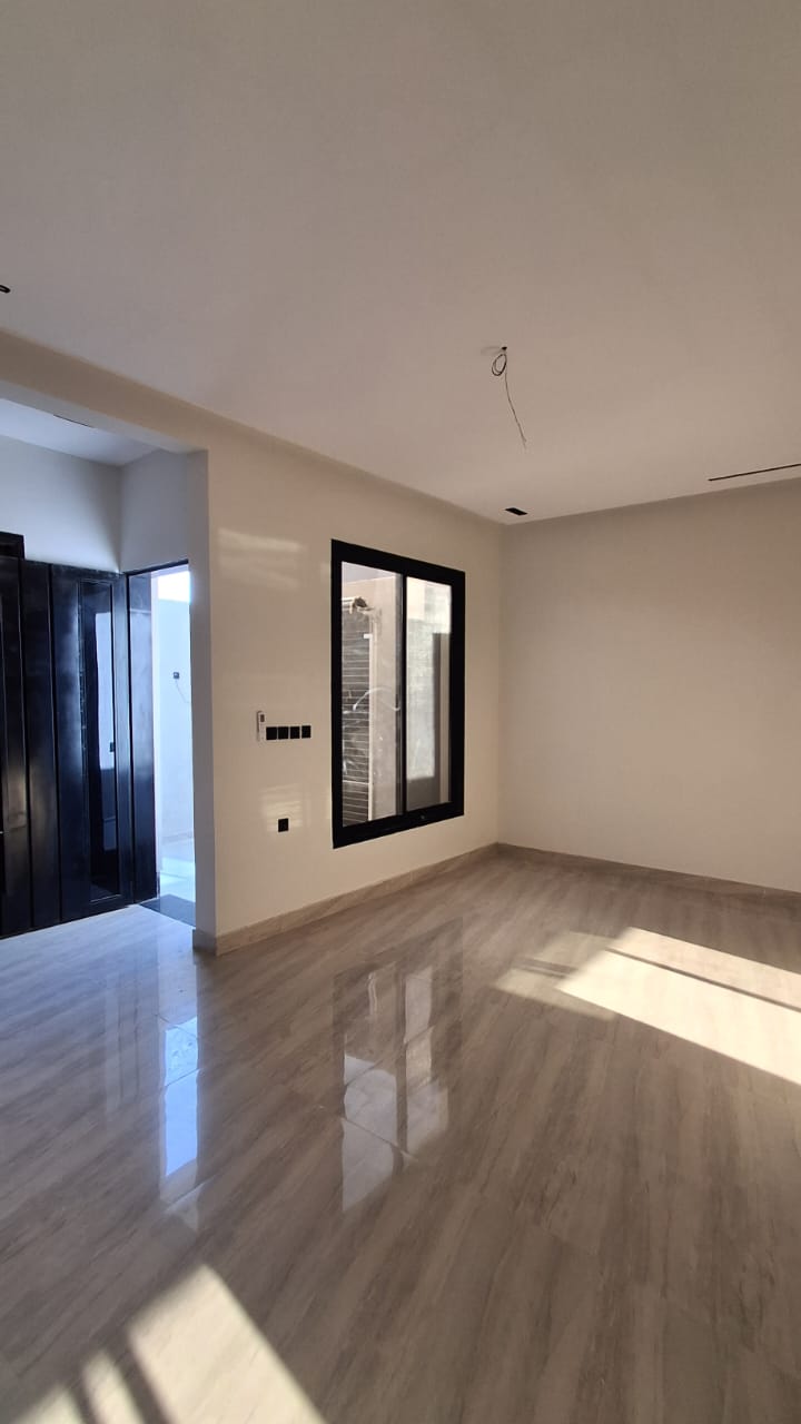 property_image_undefined