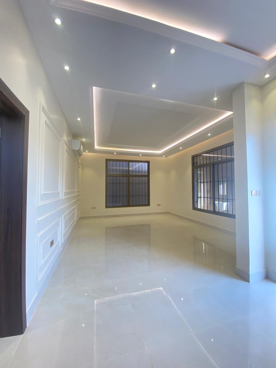 property_image_undefined