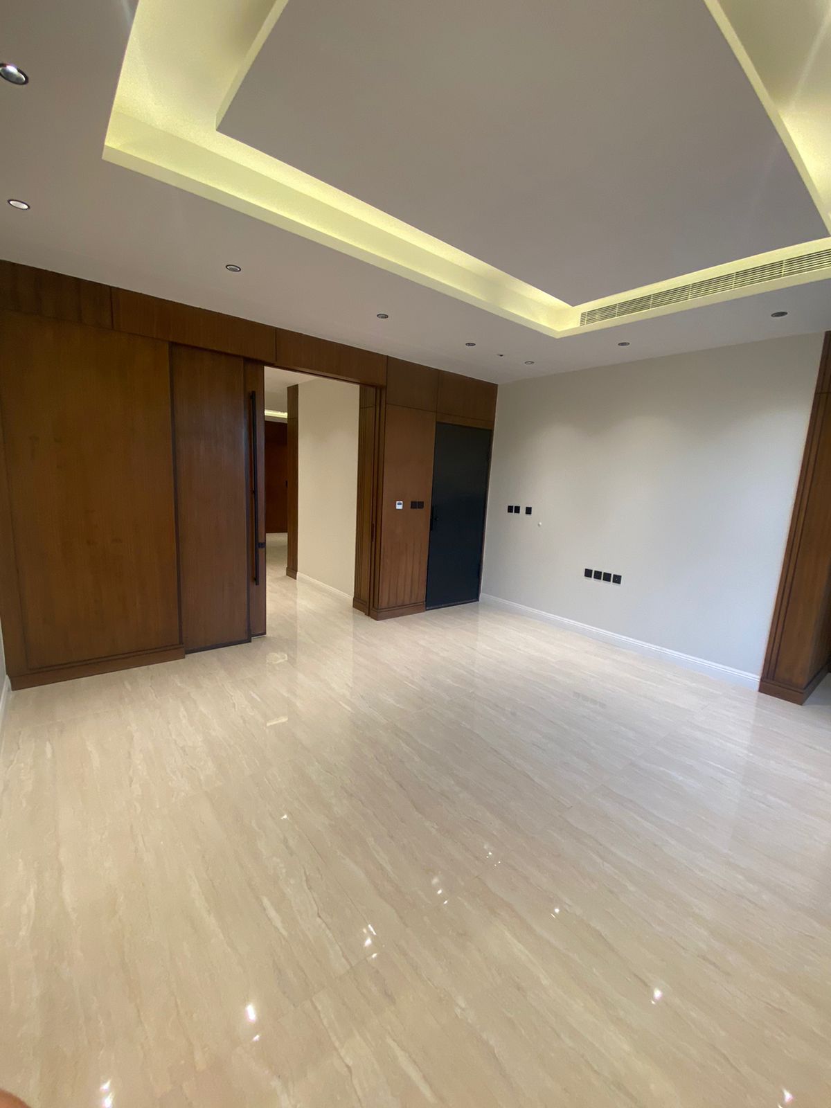 property_image_undefined