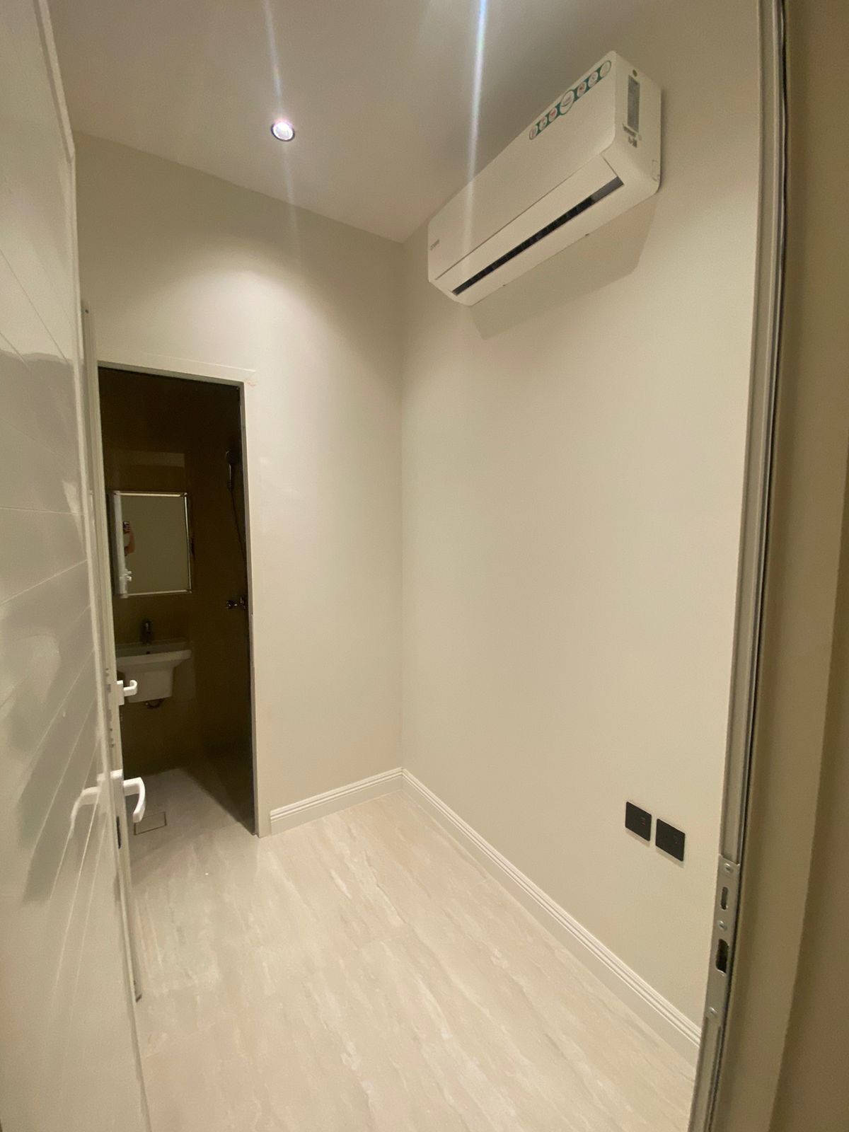 property_image_undefined