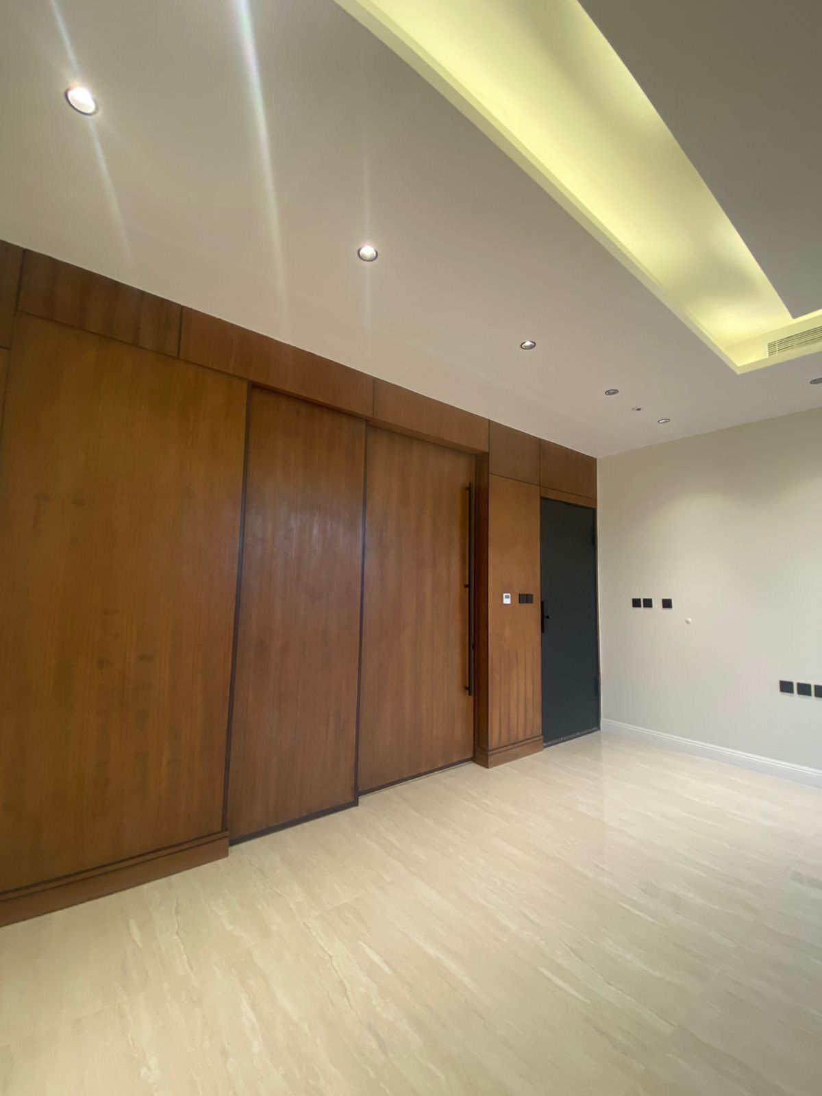 property_image_undefined