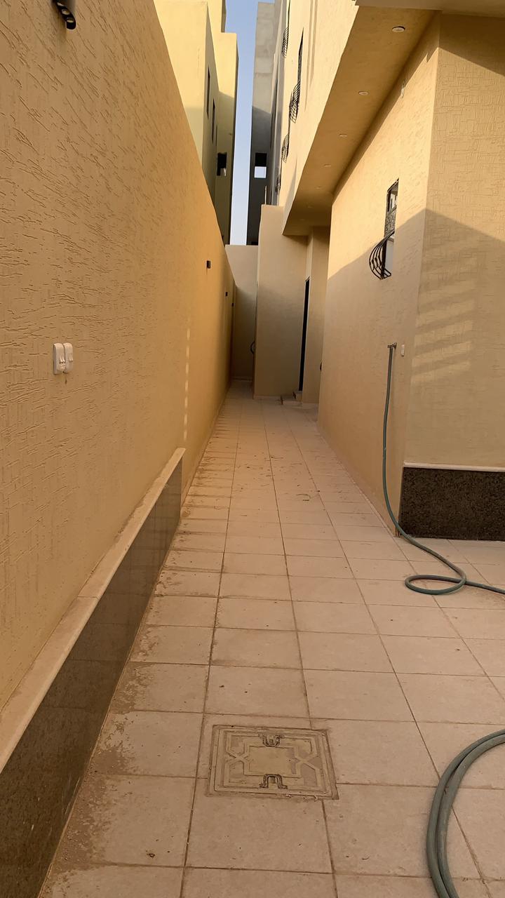 property_image_undefined