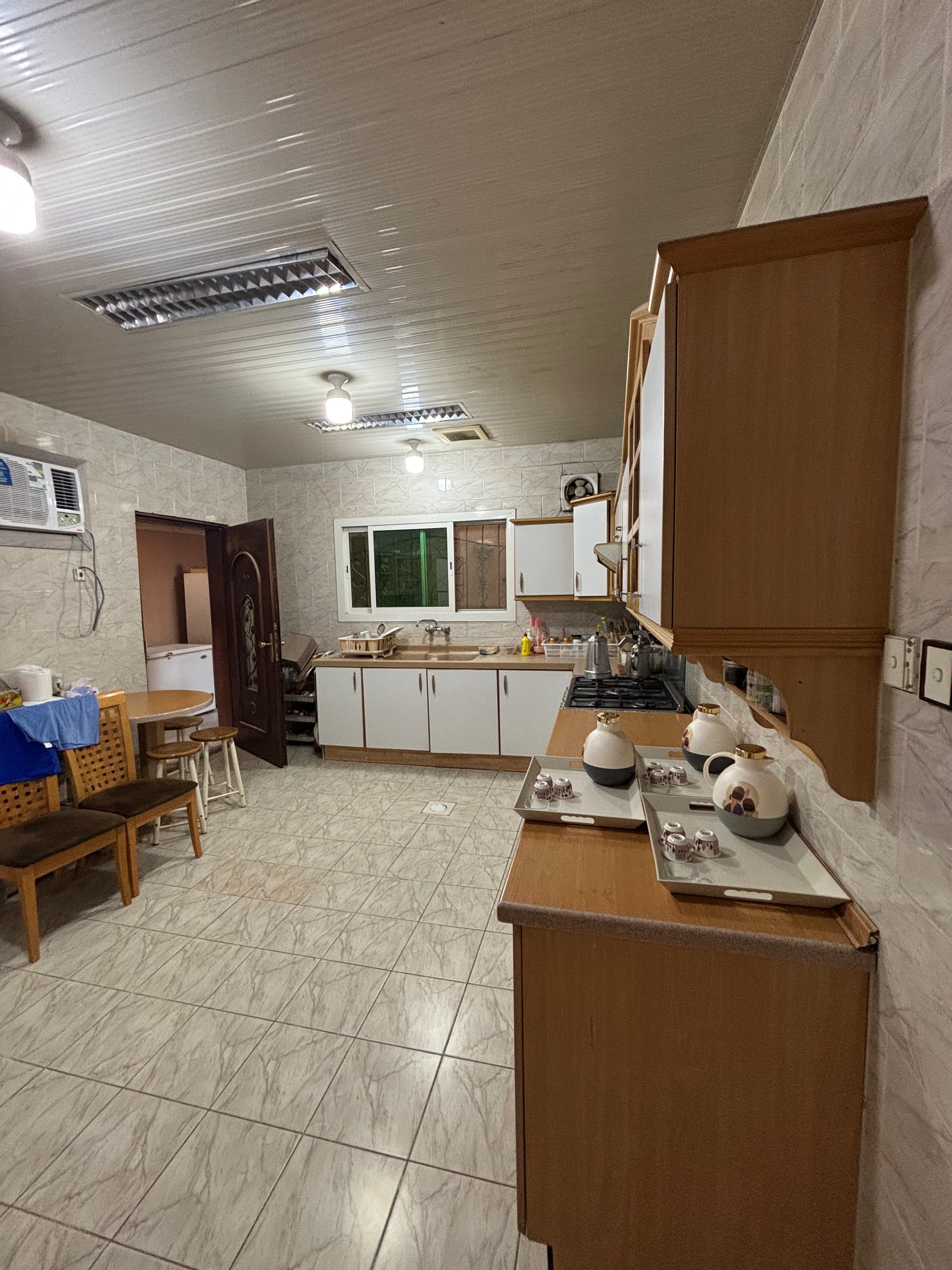 property_image_undefined